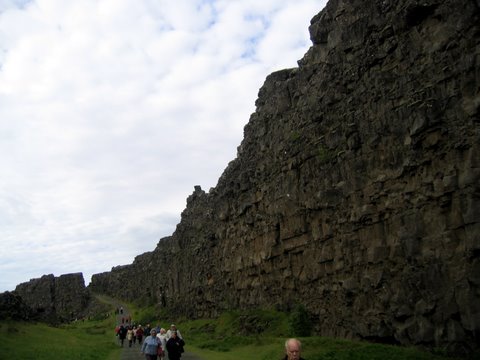 Thingvellir, Almannagjá